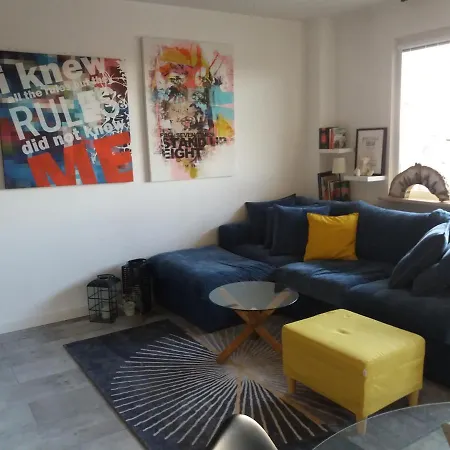 Apartment Centrum 9 *